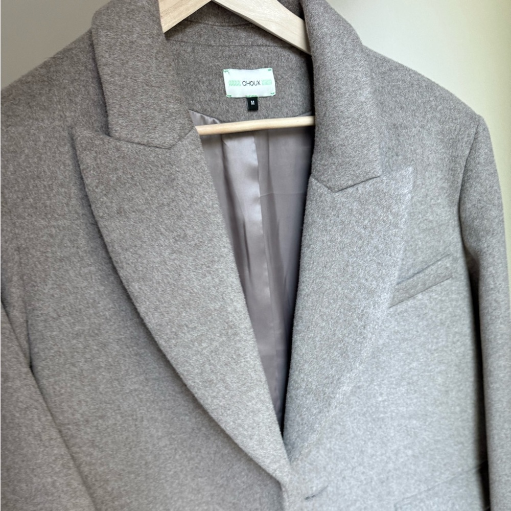 CHOUX Classy oversized coat, Size Medium, Griege. All Wool Coat. - Picture 7 of 10